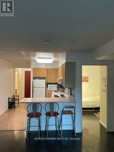 Photo du bâtiment - 750 Bay St.