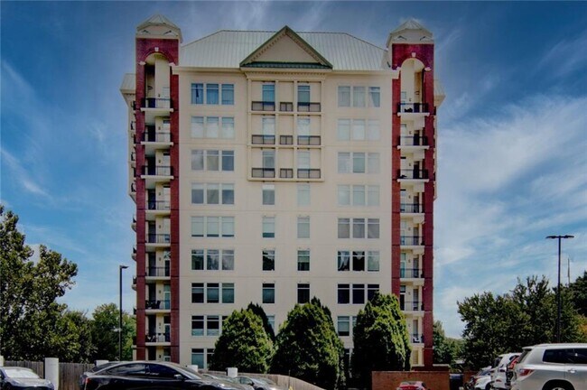 Foto del edificio - 3820 Roswell Rd NE
