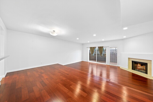 Building Photo - 1132 19th St