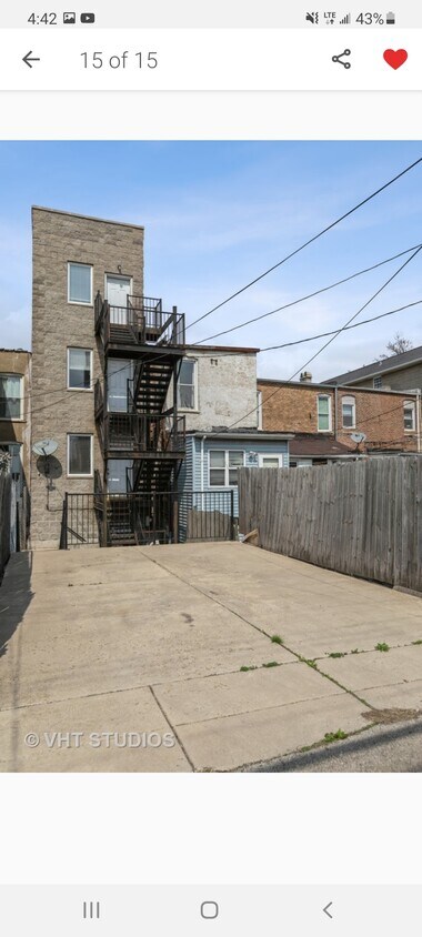 Primary Photo - 2435 W Grenshaw St