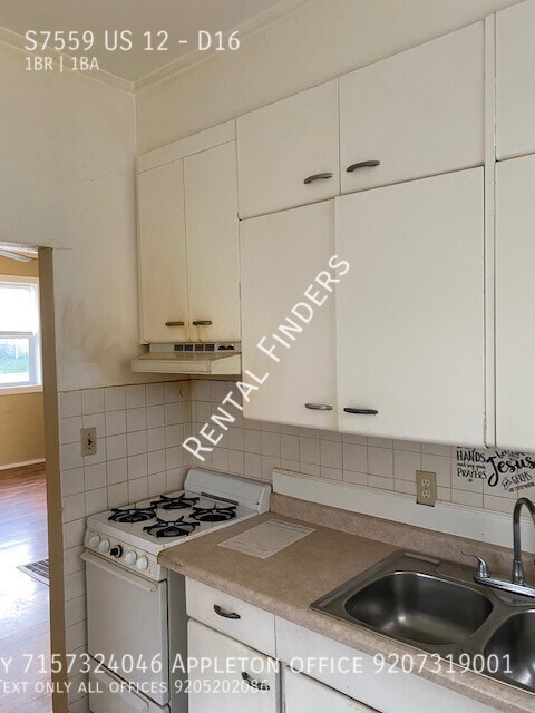 Building Photo - S7559 US-12