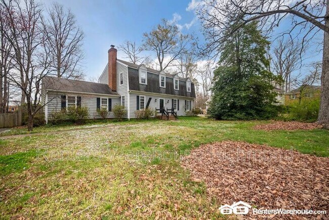 Building Photo - 1771 Robindale Rd
