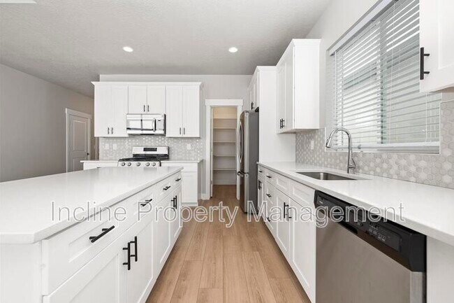 Foto del edificio - 1248 W Brinkerhoff Dr