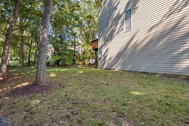 Building Photo - 7022 Dasher Farm Ct