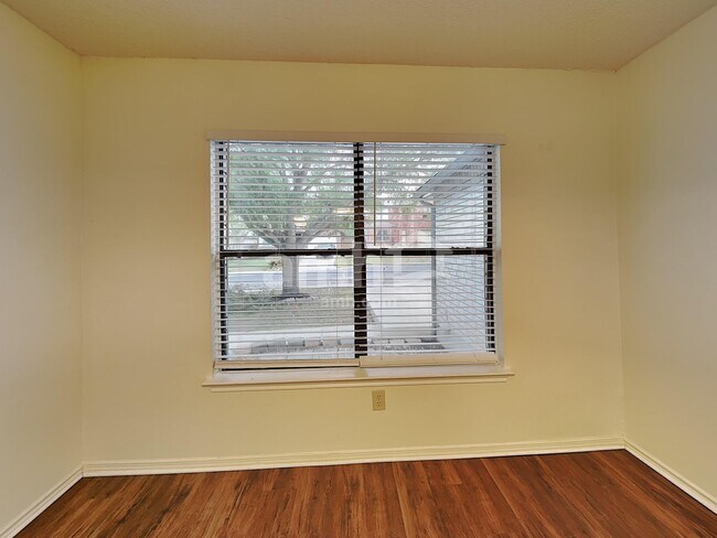 Foto del edificio - 9506 Arcade Ridge