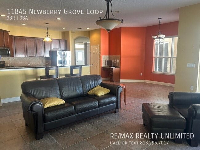 Foto del edificio - 11845 Newberry Grove Loop