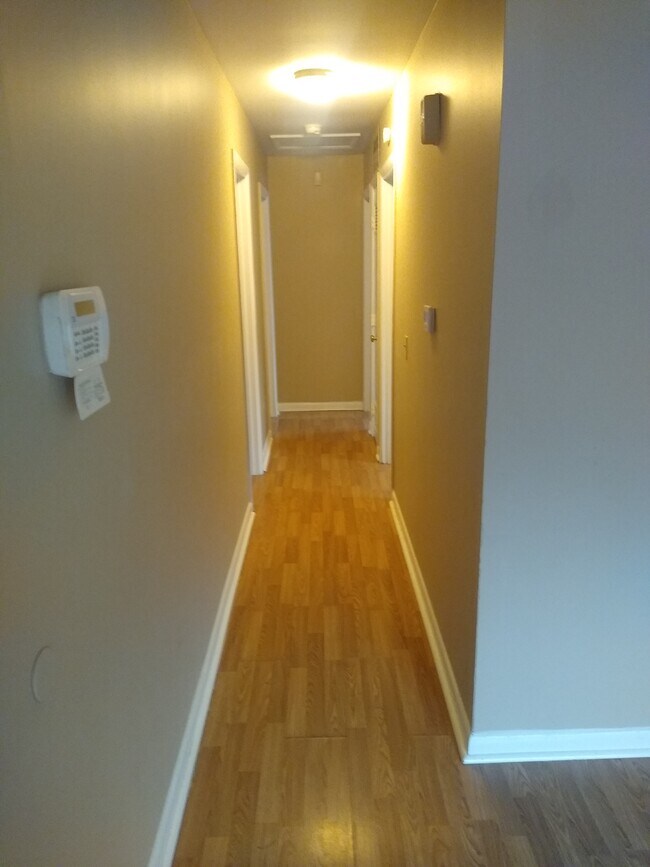 Building Photo - 2016 Japonica Way