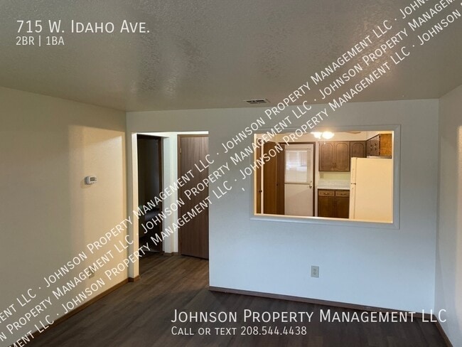 Building Photo - 715 W Idaho Ave