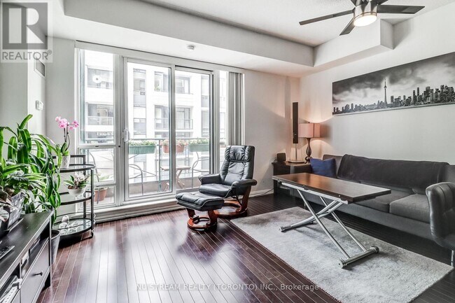 Photo du bâtiment - 35 Hayden St