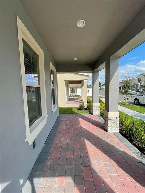 Building Photo - 15538 Mango Isle St