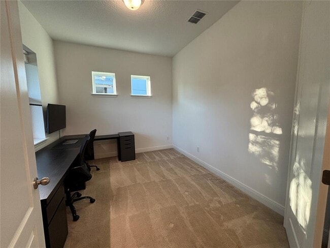 Foto del edificio - 6969 Arnoldson St