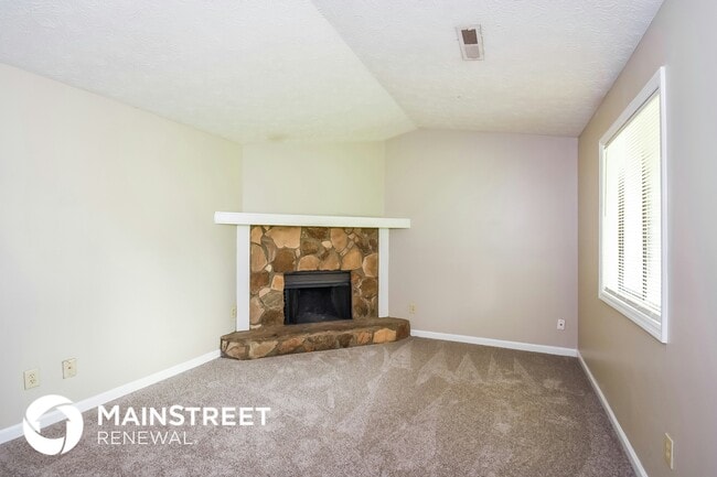 Building Photo - 310 Galena Ct