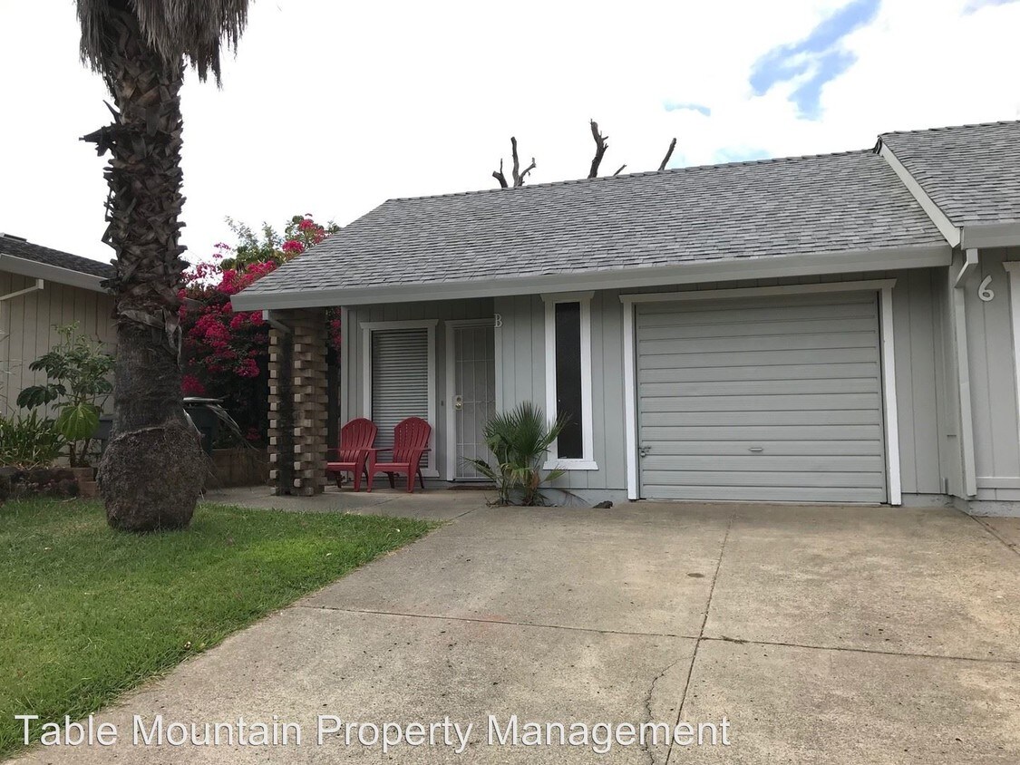 6 Orangewood Way Unit B, Oroville, CA 95965 Room for Rent in