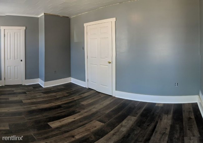 Building Photo - 2 br, 1 bath Apartment - 427 1/2 Queen Street