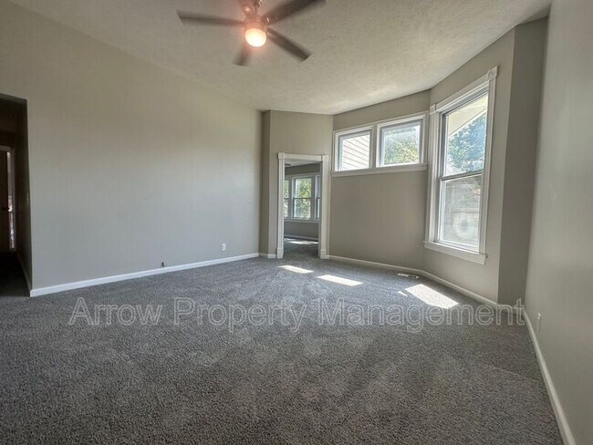 Foto del edificio - 260 S 27th St