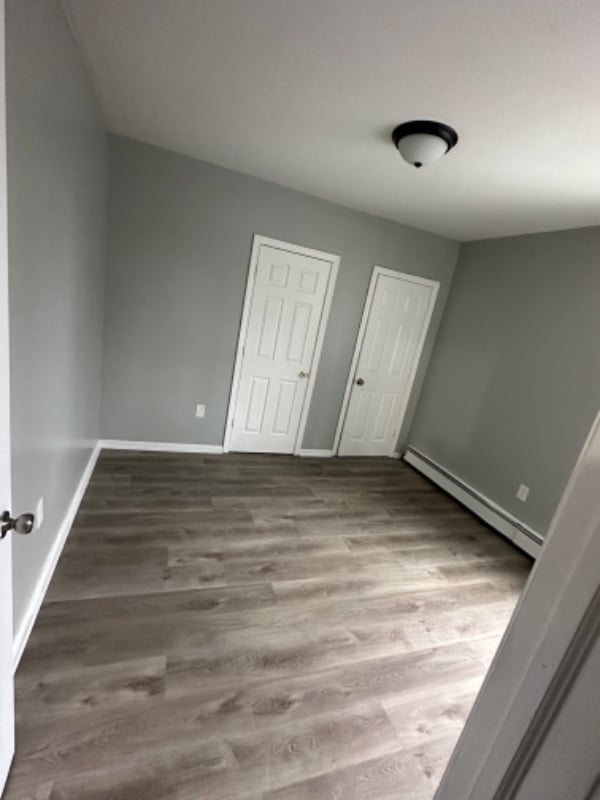 Building Photo - 462 Summit St