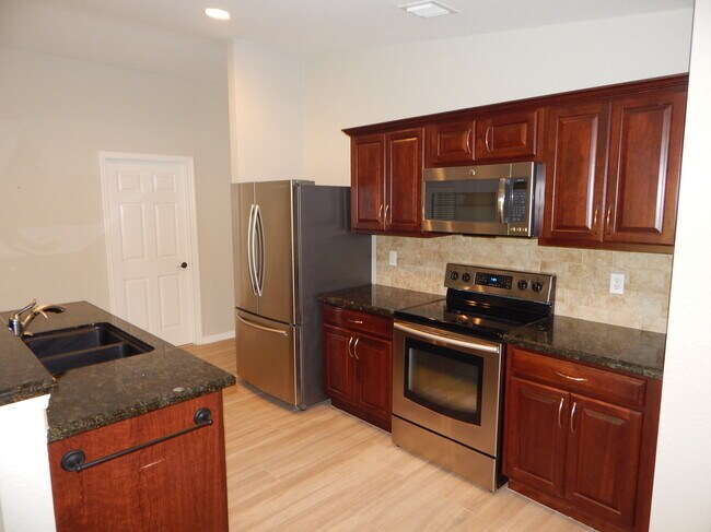 Building Photo - 4398 56th Ln