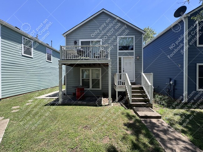 Building Photo - 113 Rush Haven