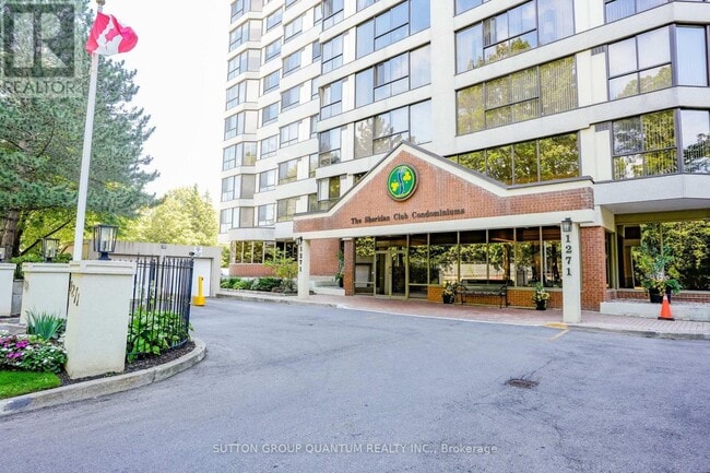 Building Photo - 1271-1271 Walden Cir