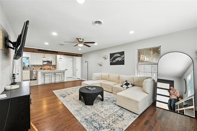 Building Photo - 1408 Briarwood Blvd