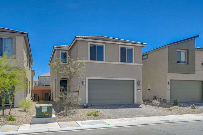 Building Photo - 5927 W Frias Ave