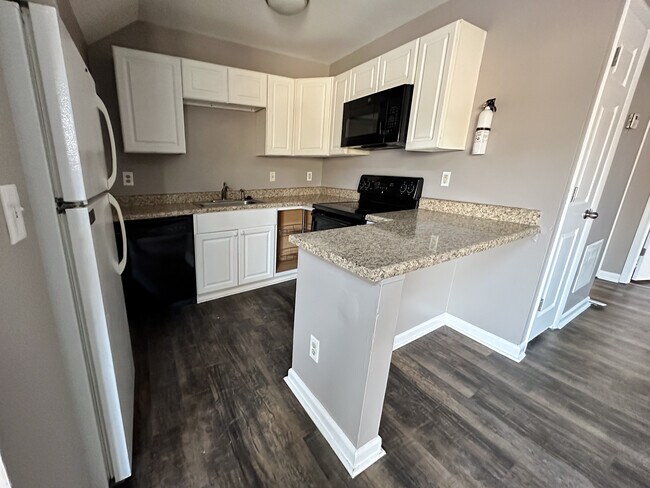 Cocina - 1321 Bradley Dr
