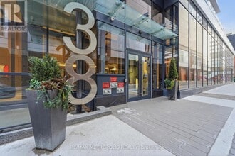 Building Photo - 38 Widmer St