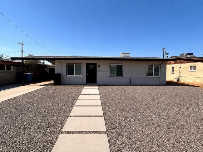 Building Photo - 849 W Mitchell Dr