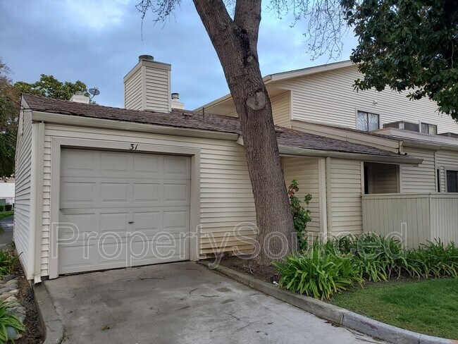 Building Photo - 700 McCoy Ct