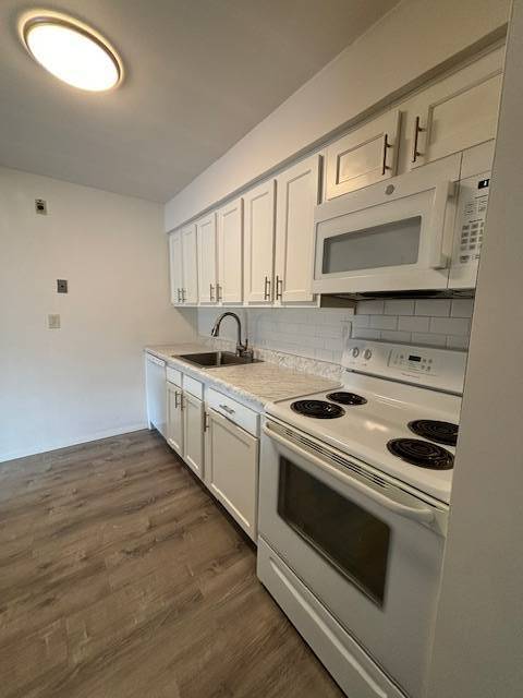 Building Photo - 21 Swatling Rd