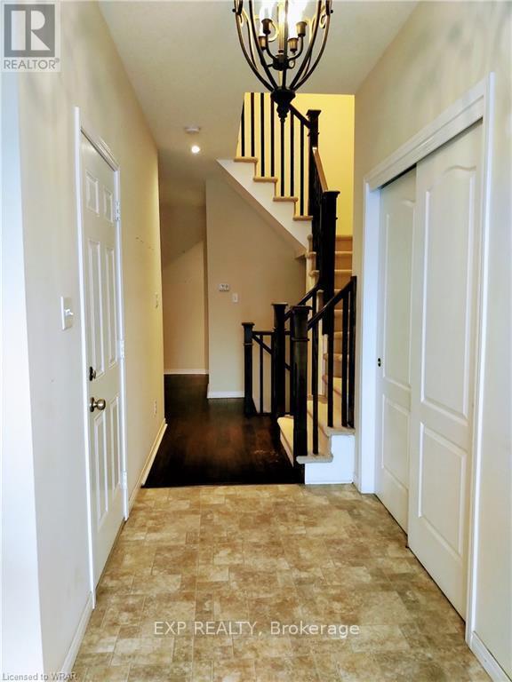 Building Photo - 414 Bamberg Crescent