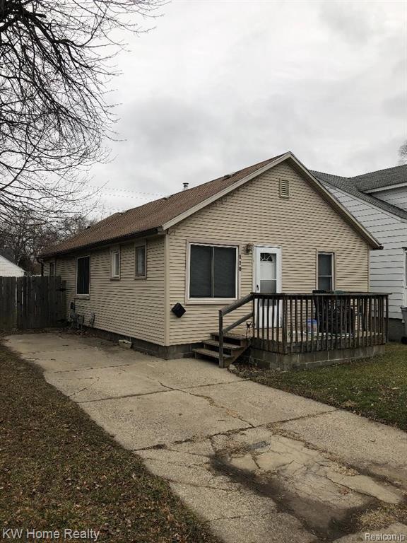Primary Photo - 118 W Milton Ave