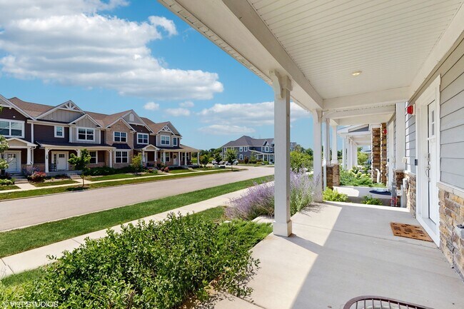 Building Photo - 268 Hoffmann Dr