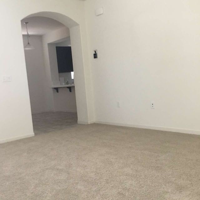 Building Photo - House For Rent in Stockton