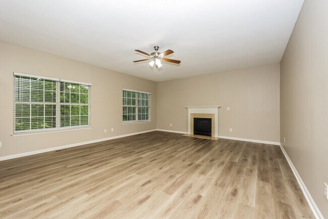 Building Photo - 3817 Asheford Trace