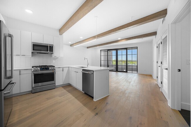 Foto del edificio - 346 Peters St SW