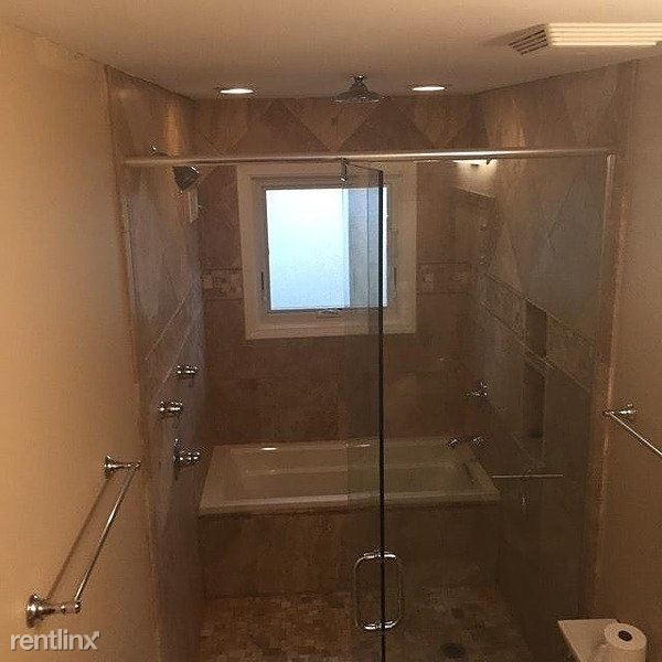 Foto del edificio - 3 br, 2 bath House - 341 South Poplar Avenue