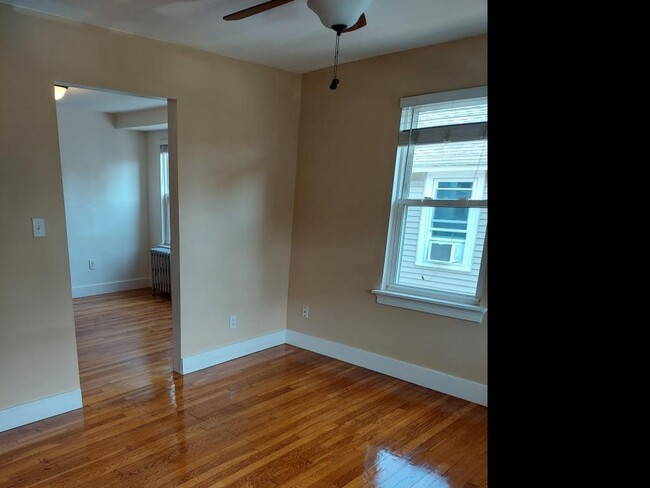 Foto del edificio - 1 bedroom in Quincy MA 02171