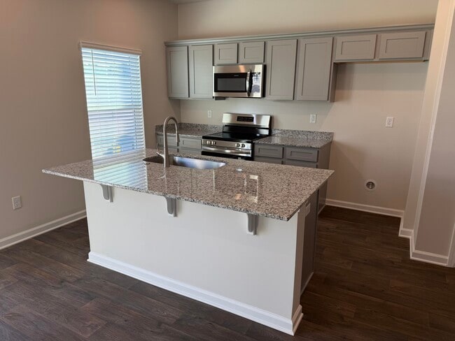 Foto del edificio - 2382 Bellflower St