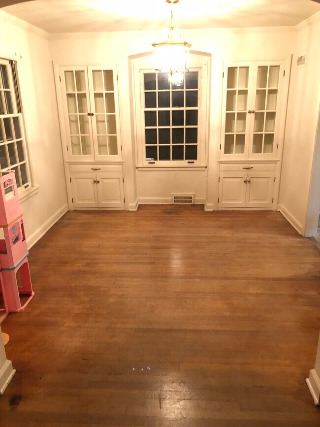 Foto del edificio - 3301 W Thurston Ave