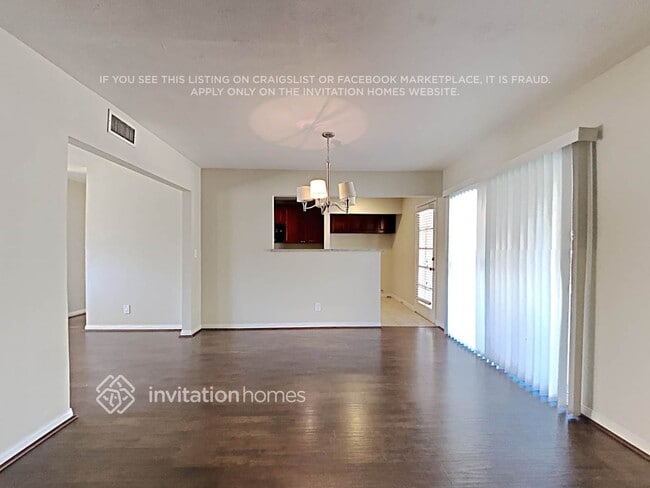 Foto del edificio - 21717 Bryant St