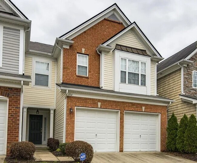 Photo - 434 Lazy Creek Ln Townhome