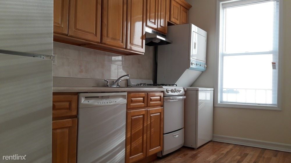 Primary Photo - 2214 64th St