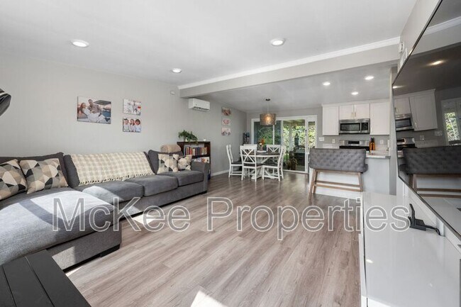 Foto del edificio - 1212 Oneonta Ave