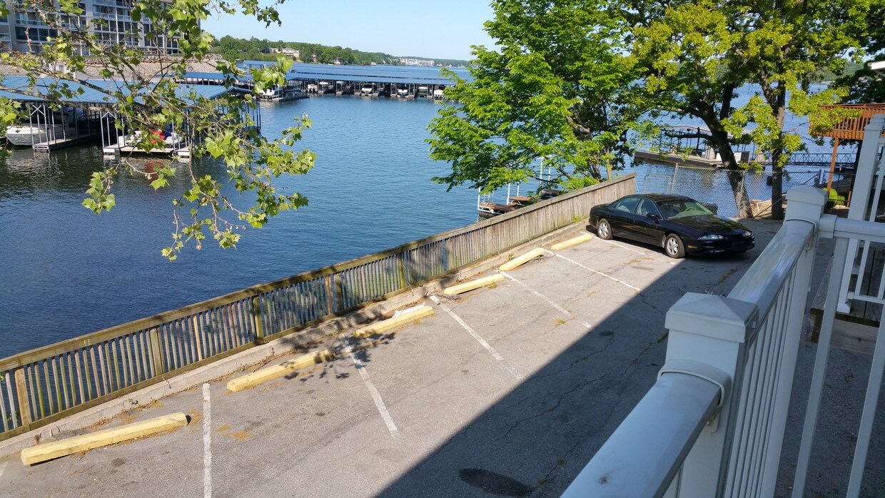 1153 Links Rd, Osage Beach, MO 65065 Apartments in Osage Beach, MO