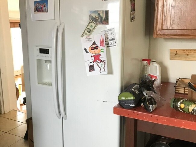 Foto del edificio - 2 Bedroom Brick Bungalow in Denver