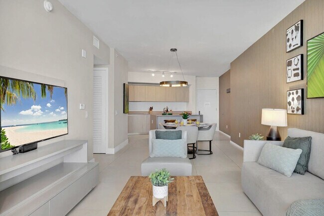 Building Photo - 4111 S Ocean Dr