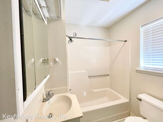 Foto del edificio - 2 br, 1 bath House - 209 Westmoreland Dr.