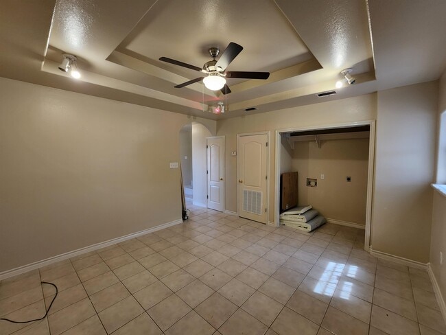 Foto del edificio - 2202 Blaine St