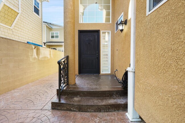 Foto del edificio - 24427 Ward St